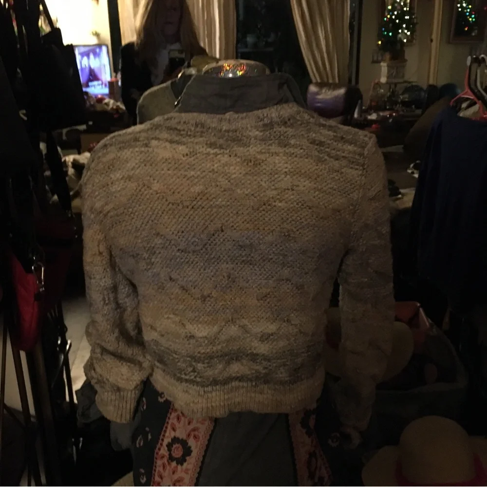 🍃FREE PEOPLE 🍃 cotton zip up sweater. - Picture 4 of 10